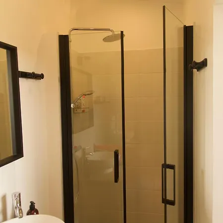 Le Petit Ru 10 Mn De Giverny Bed and Breakfast *