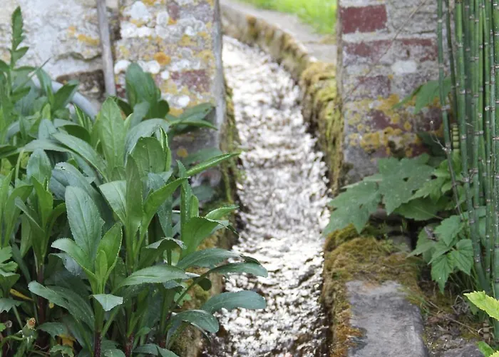 Frühstückspension Le Petit Ru 10 Mn De Giverny Saint-Marcel (Eure)